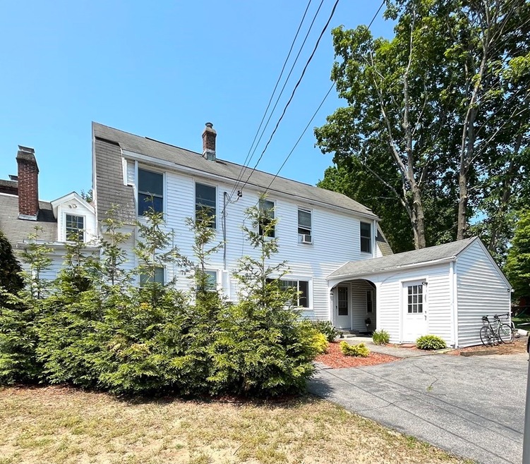 72 Apple D'Or Rd unit B, Framingham, MA 01701 - photo 1