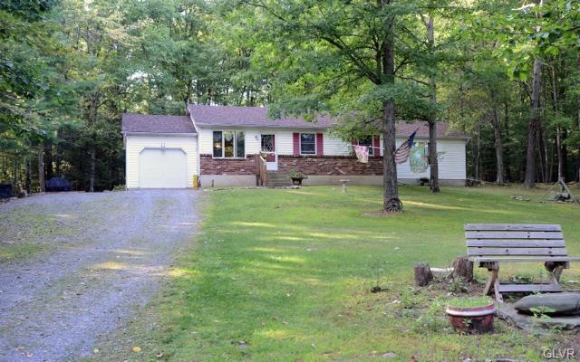 233 Majestic Dr, Chestnuthill Township, PA 18353 - photo 1