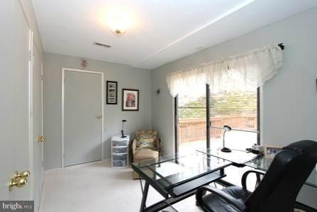 6820 Carlynn Ct, Bethesda, MD 20817 - photo 1