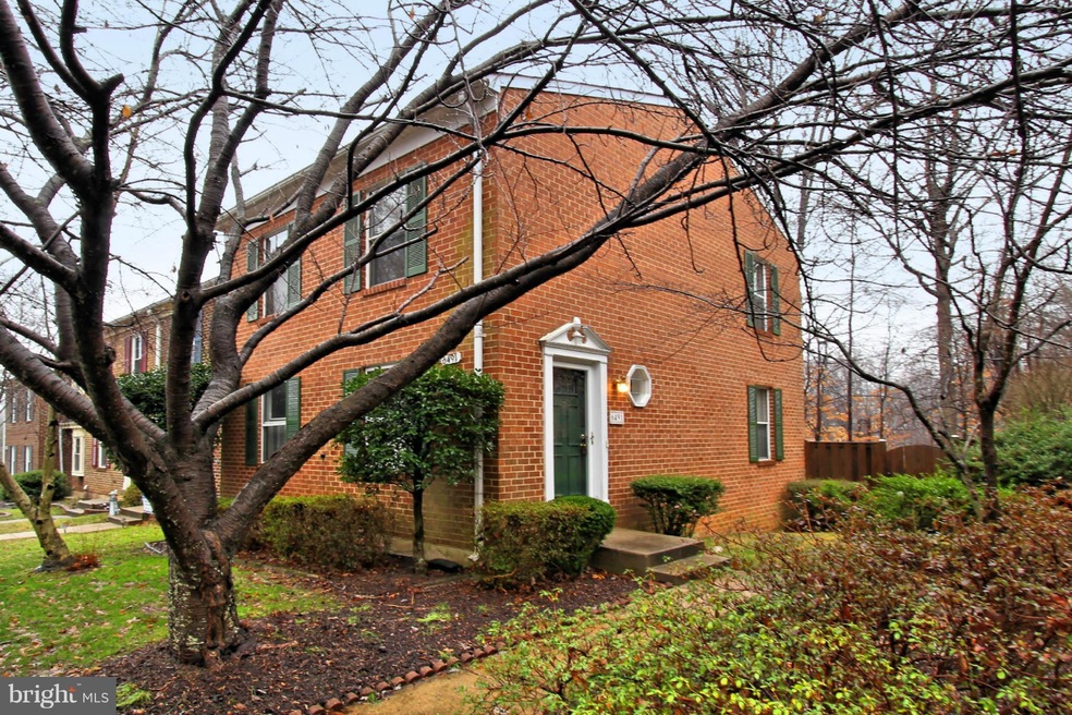 6491 O'Hara Court Dr, Springfield, VA 22152 - photo 1