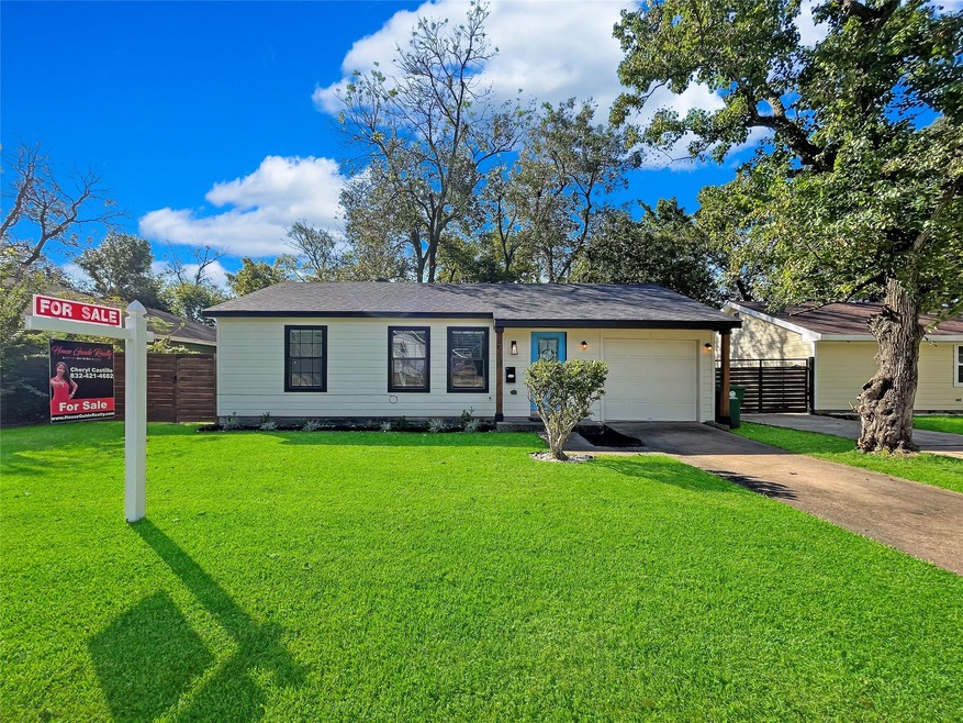 718 Jerry St, Houston, TX 77022 - photo 1