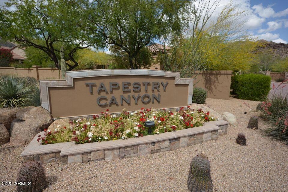 Lot12Entrance