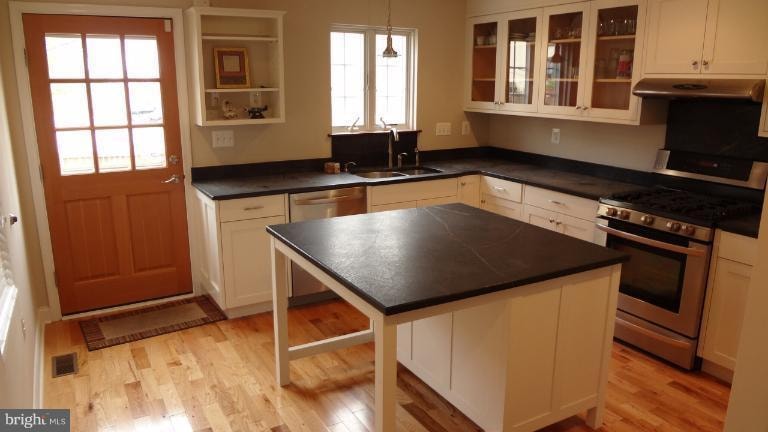 303 S Poppleton St, Baltimore, MD 21230 - photo 1