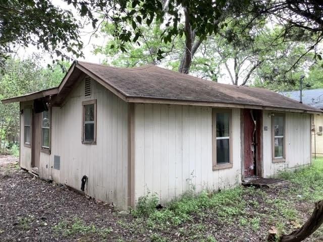 308 Durango St, San Marcos, TX 78666 - photo 1