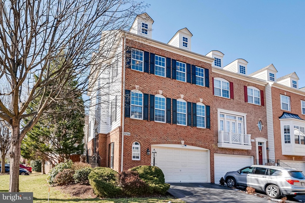12566 Royal Wolf Place, Fairfax, VA 22030 - photo 1