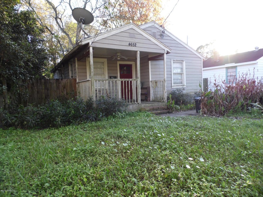 4652 Alpha Ave, Jacksonville, FL 32205 - photo 1