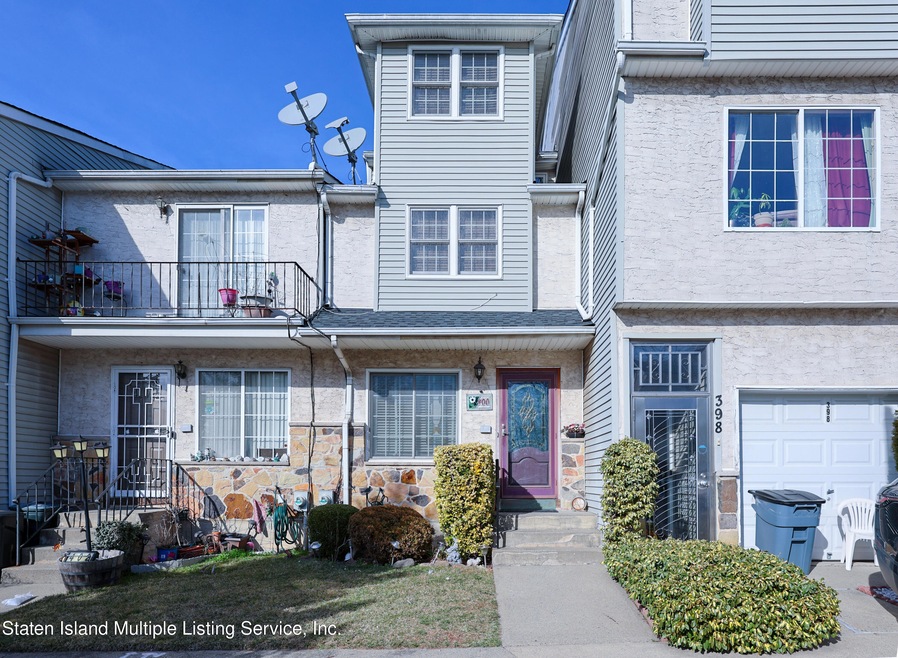 400 Skyline Dr, Staten Island, NY 10304 - photo 1