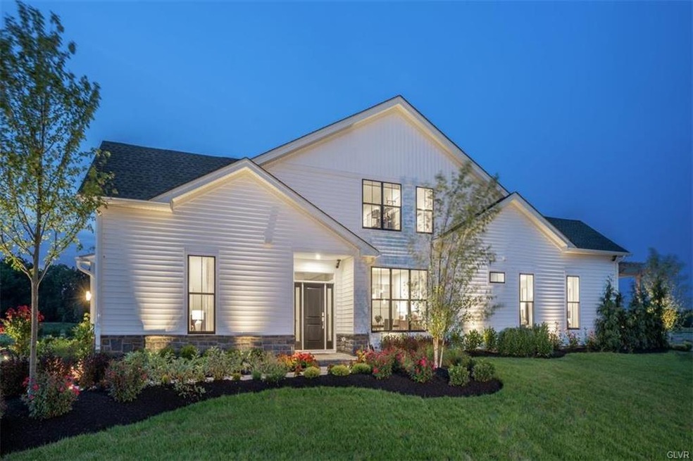 6953 Maple Dr, East Allen Township, PA 18017 - photo 1