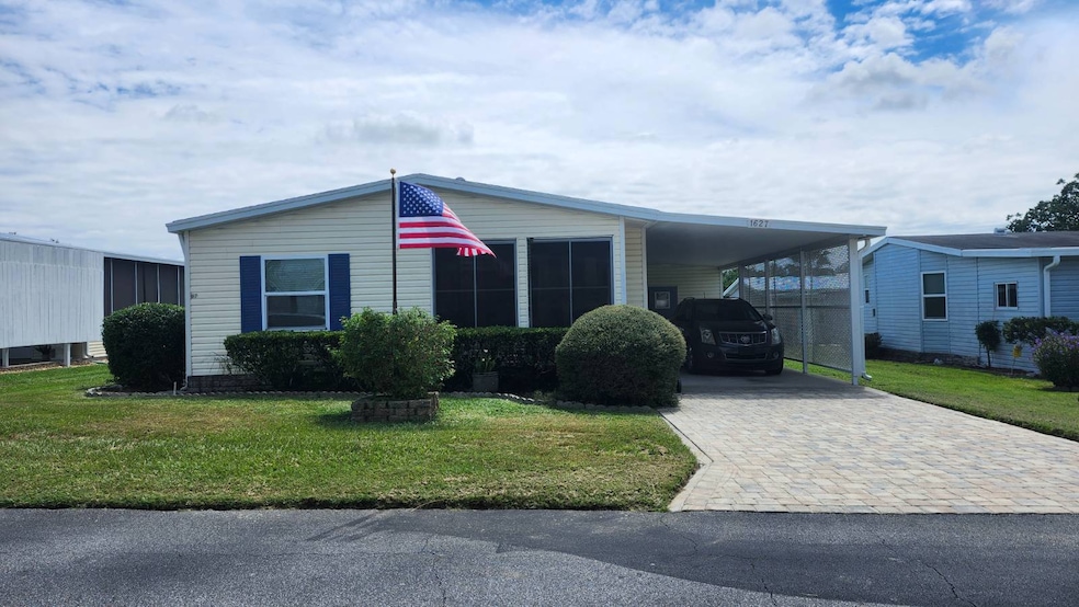 1627 King Arthurs Ct, Lakeland, FL 33810 - photo 1