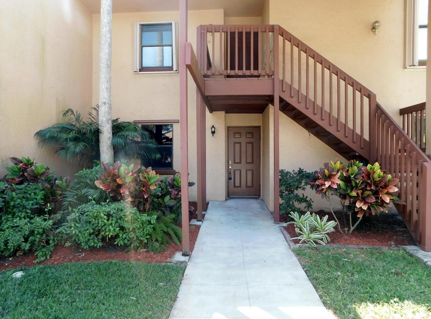 FRONT OF CONDO