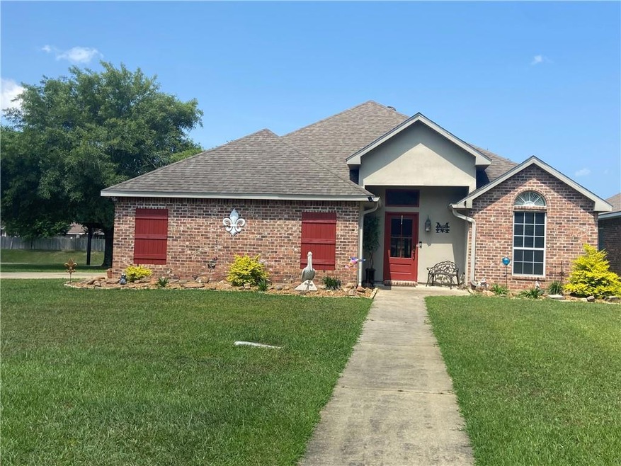 162 Lakeland Dr, Pineville, LA 71360 - photo 1