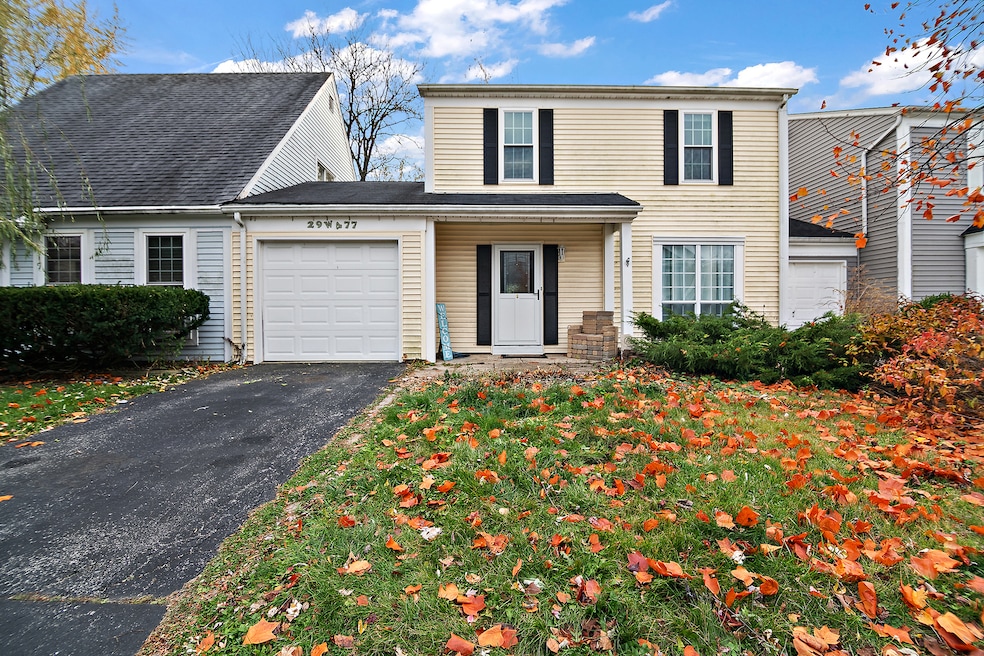 29W477 Blackthorn Ln, Warrenville, IL 60555 - photo 1