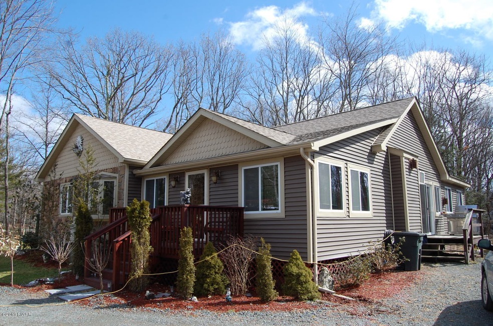 124 Center Trail, Hawley, PA 18428 - photo 1