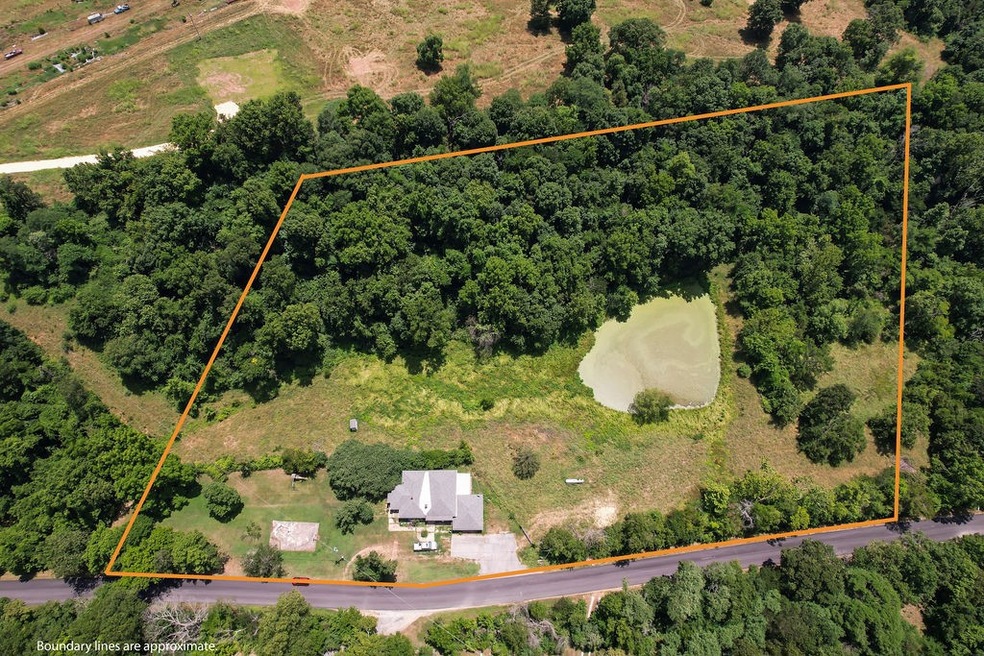 13055 Mineral Springs Rd, West Fork, AR 72774 - photo 1