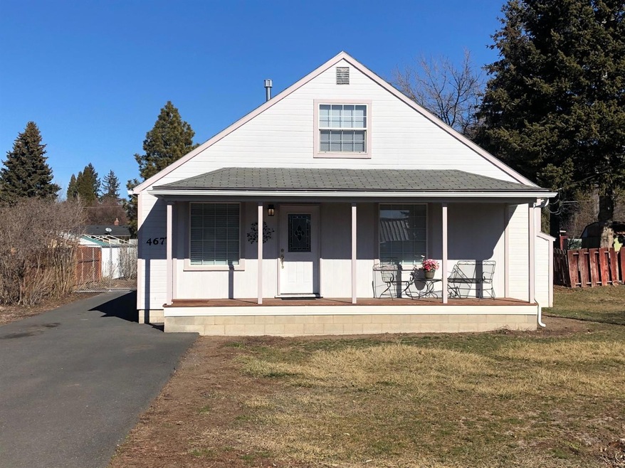 4677 Denver Ave, Klamath Falls, OR 97603 - photo 1
