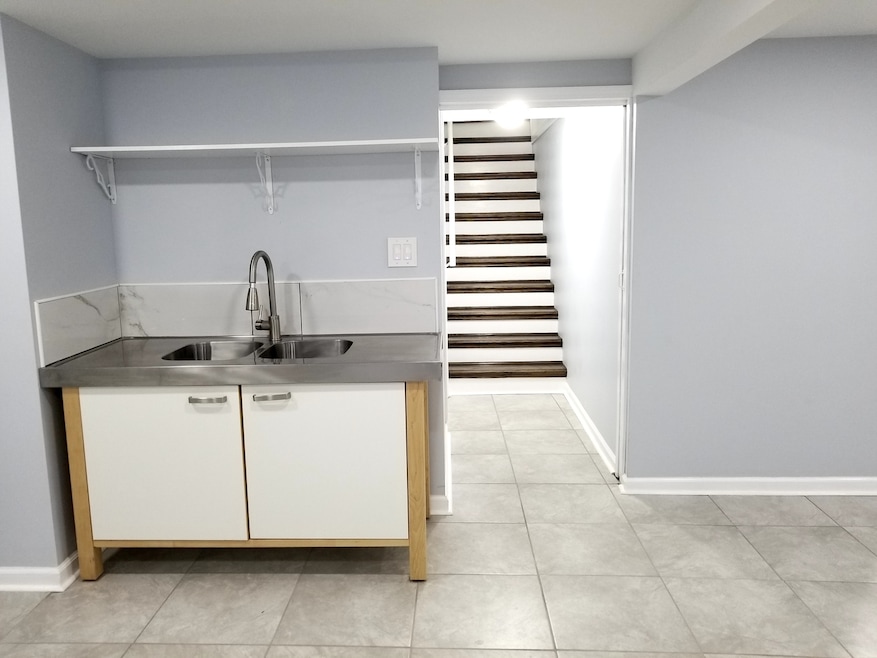 1917 Walnut St, Waukegan, IL 60087 - photo 1