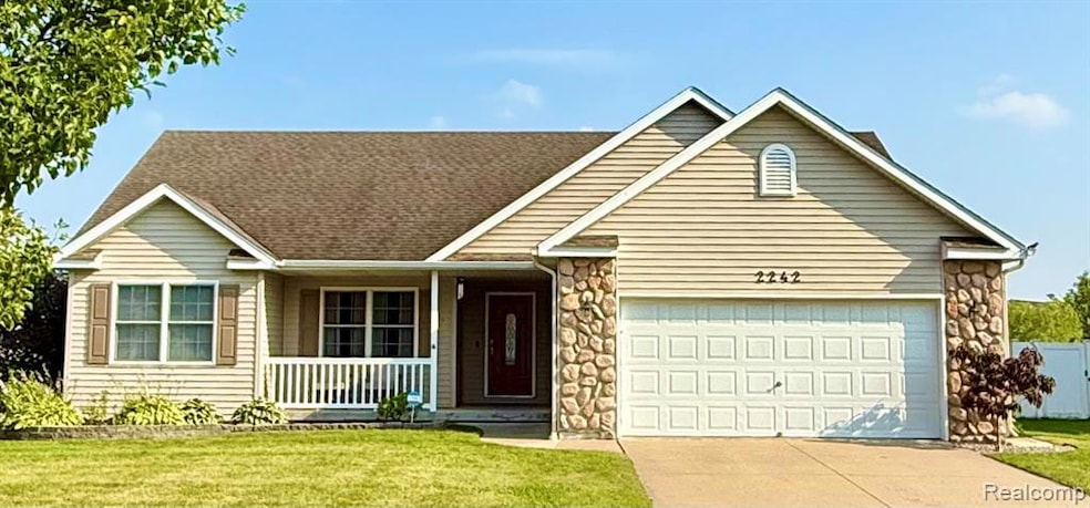 Pending $349,900 • Co-Listing Agent