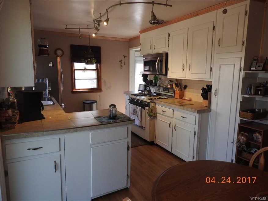 1469 Moll St, North Tonawanda, NY 14120 - photo 1