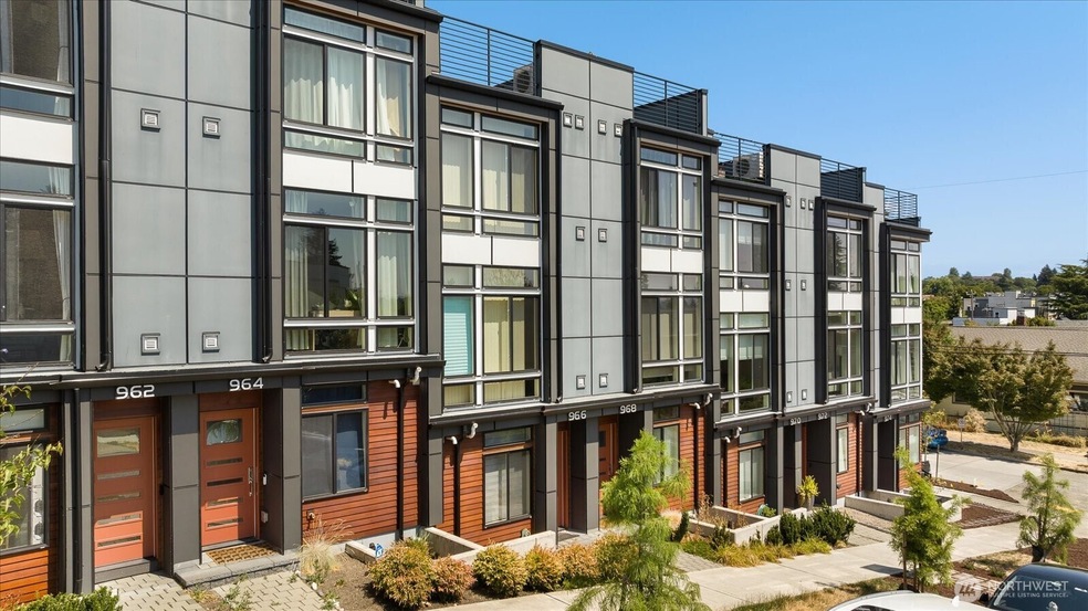 Sold $749,888 • Co-Listing Agent