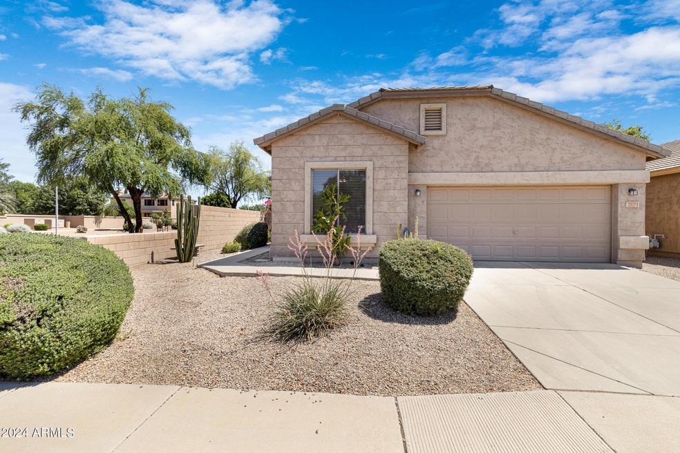 2570 E Hulet Dr-1