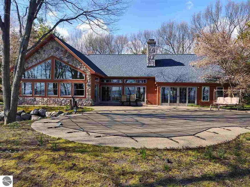 2550 E Booth Rd, Au Gres, MI 48703 - photo 1