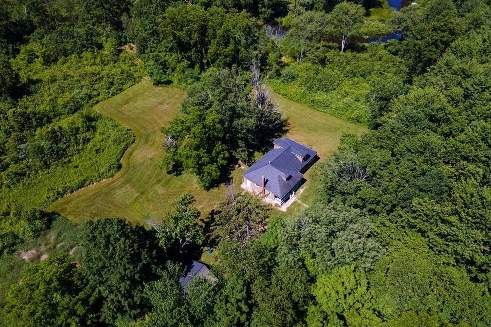 42 Stanton Ave, South Hadley, MA 01075 - photo 1