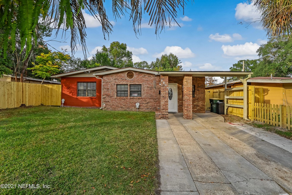5207 Sunderland Rd, Jacksonville, FL 32210 - photo 1
