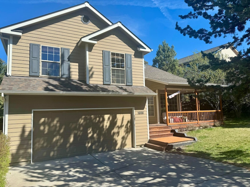 1686 NE Daphne Dr, Bend, OR 97701 - photo 1