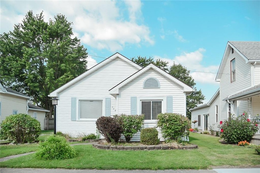 708 N Main St, Tipton, IN 46072 - photo 1