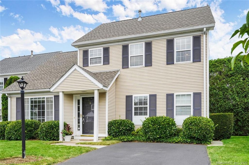 1 Shore Rd unit 9, Stamford, CT 06902 - photo 1