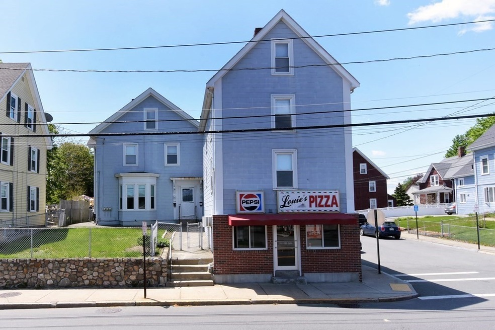 118 Main St unit 1, Woburn, MA 01801 - photo 1