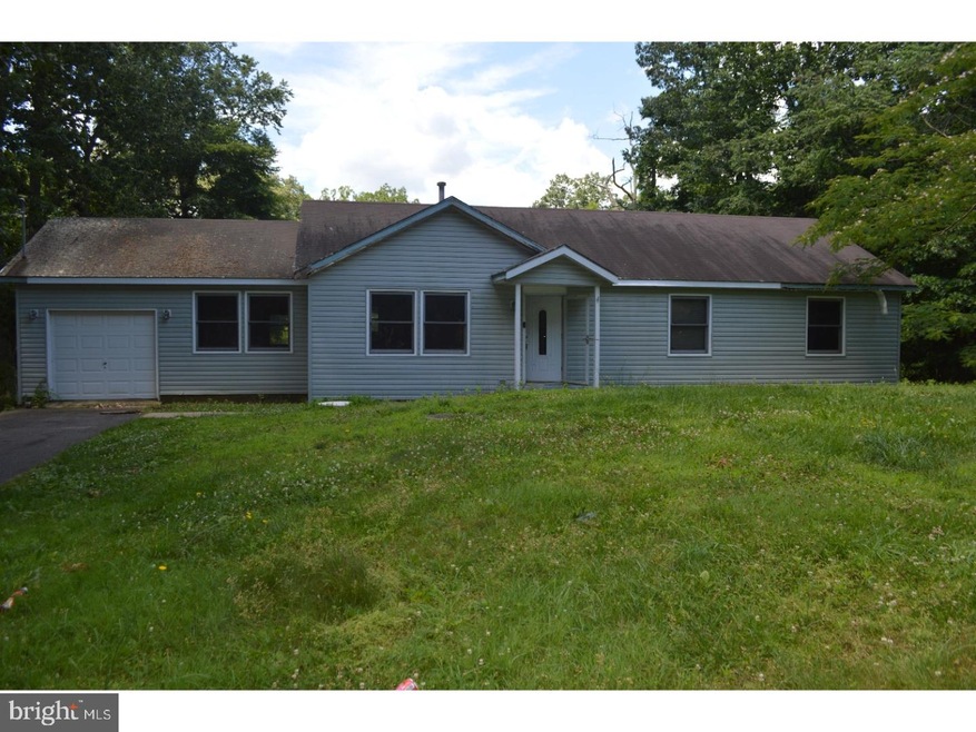 1615 Atlantic Ave, Williamstown, NJ 08094 - photo 1