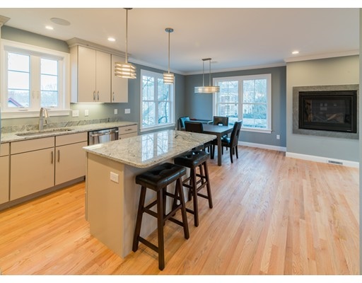 31 Leland St unit 31, Jamaica Plain, MA 02130 - photo 1