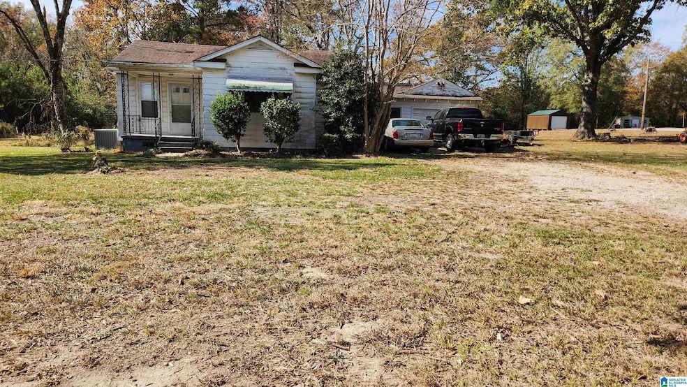 6243 Pocahontas Rd, Bessemer, AL 35022 - photo 1
