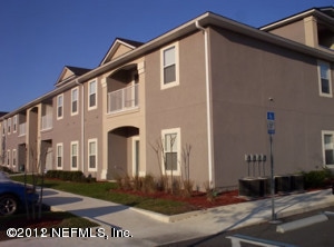 5051 Playpen Dr unit 10, Jacksonville, FL 32210 - photo 1