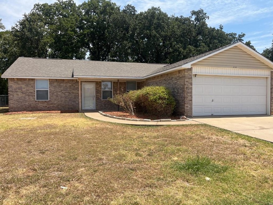 214 Bobbie Ann Ct, Granbury, TX 76049 - photo 1