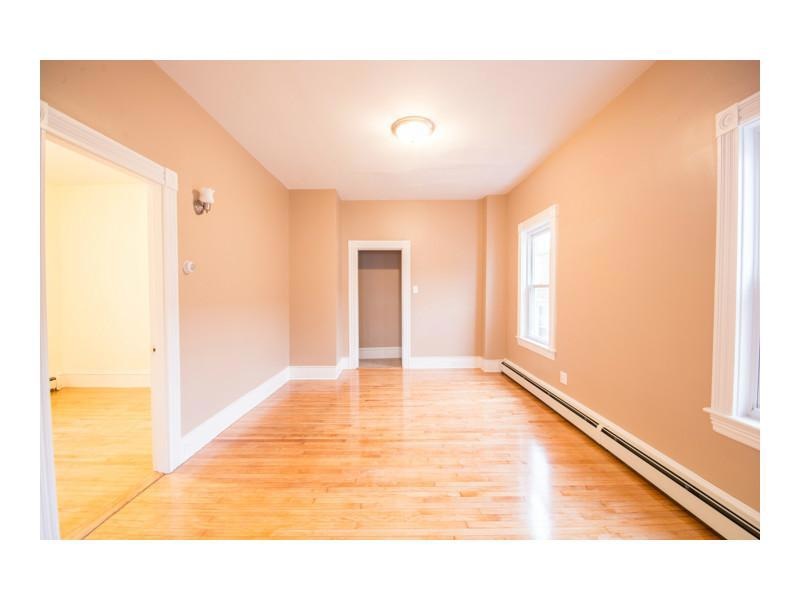 23 Main Rd, Tiverton, RI 02878 - photo 1