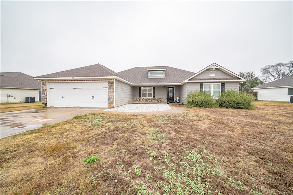 14 Silver Eagle Ct, Fort Mitchell, AL 36856 - photo 1