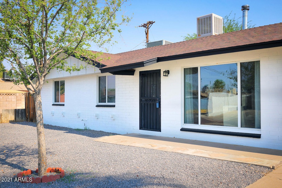 1748 W Mission Ln, Phoenix, AZ 85021 - photo 1