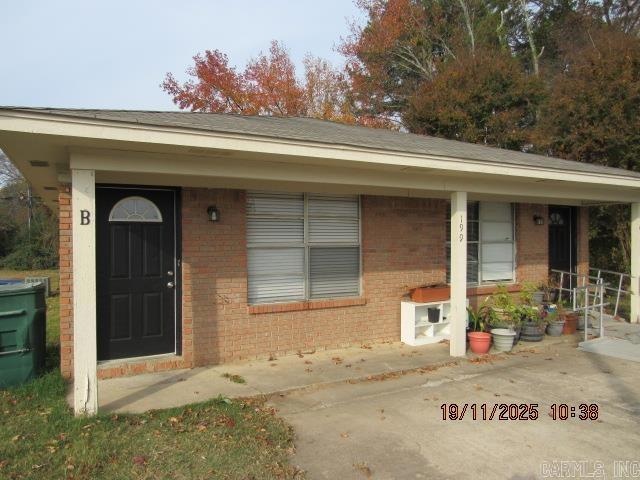 199-B S Center St, Conway, AR 72034 - photo 1