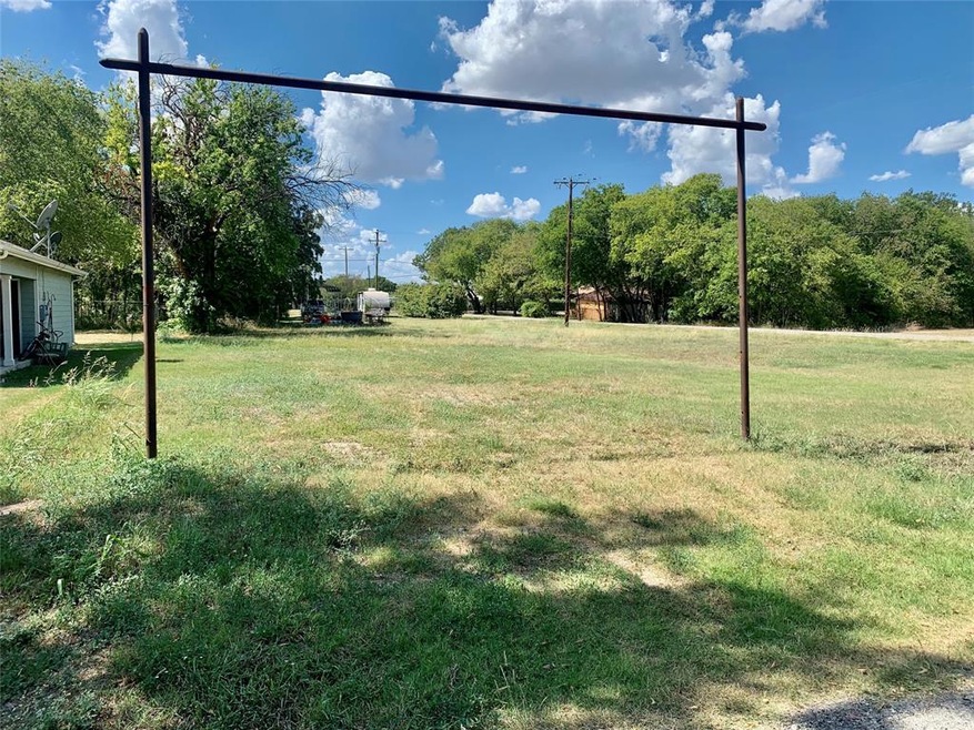 TBD E Elm St, Celina, TX 75009 - photo 1