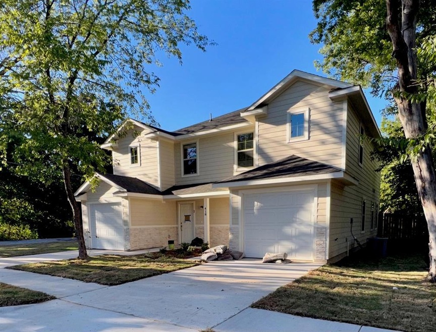 418 S 3rd St unit 1, Bonham, TX 75418 - photo 1