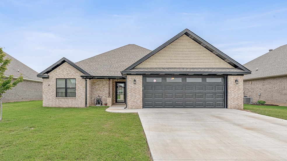 Sold $299,900