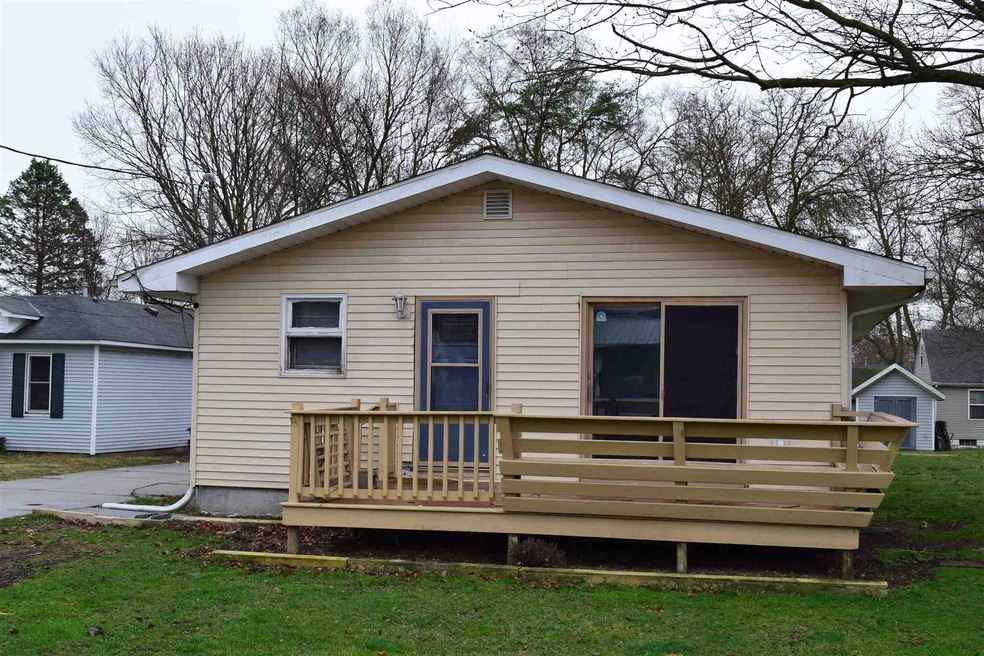 1903 Kulp Ave, Elkhart, IN 46517 - photo 1