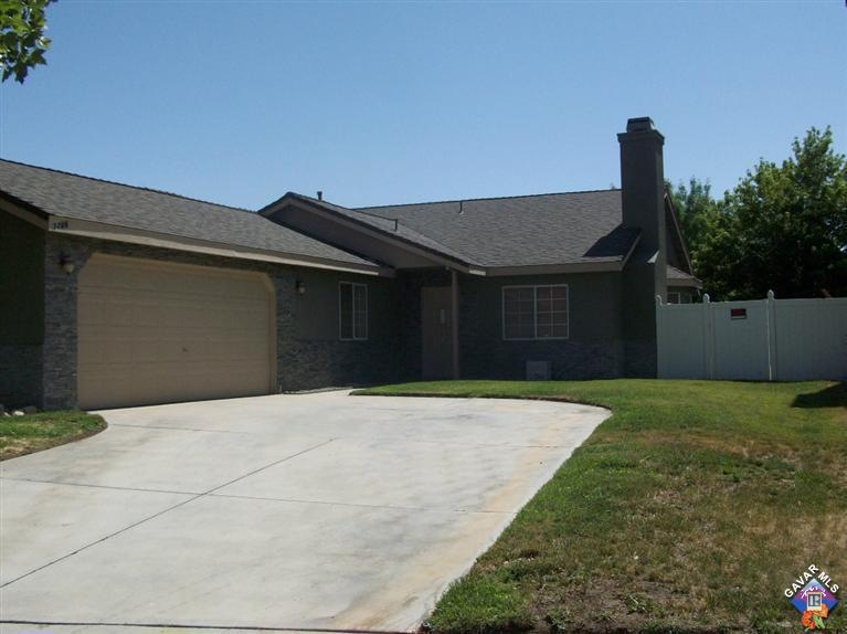 3286 Mica Ct, Rosamond, CA 93560 - photo 1