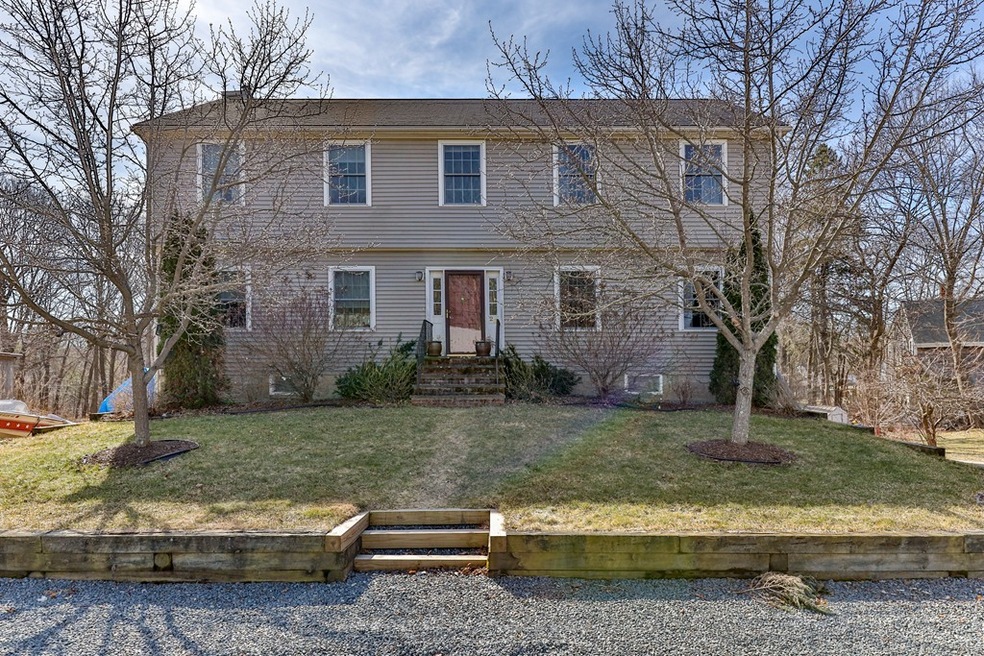 25 Wheeler Ave, Rockland, MA 02370 - photo 1
