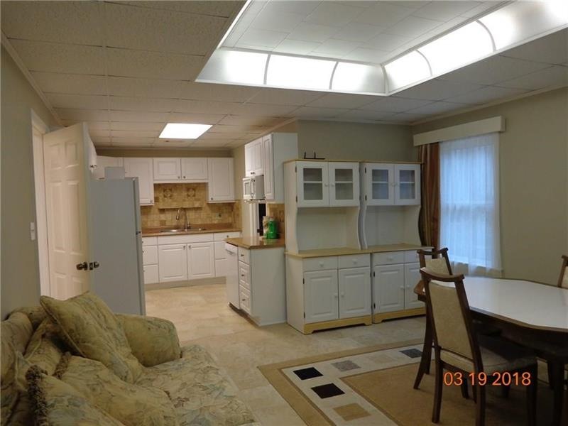 11225 West Rd unit Basement, Roswell, GA 30075 - photo 1