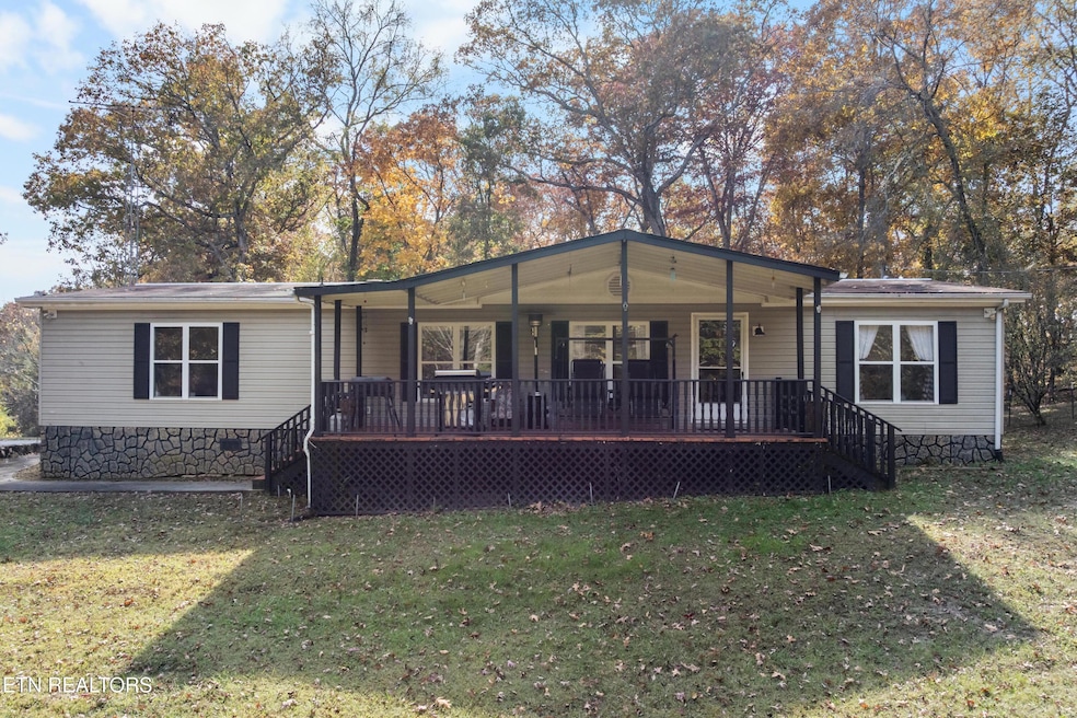 2315 Jim Henry Rd, Dandridge, TN 37725 - photo 1