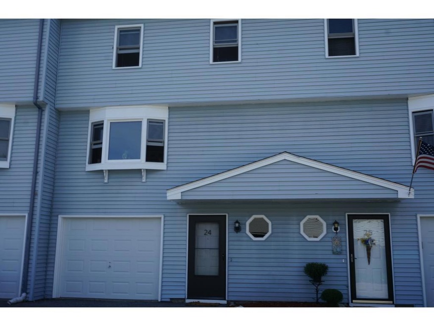 24 Birchwood Dr unit 24, Milford, NH 03055 - photo 1