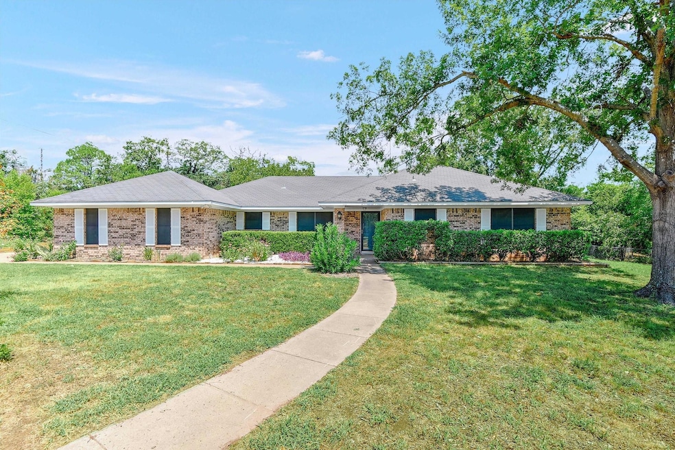 2631 Stafford Dr, Denison, TX 75020 - photo 1